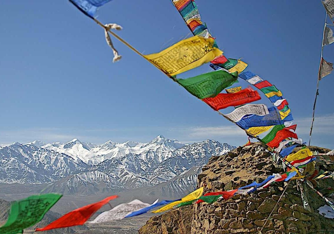 Prayer flags are ubiquitous in the Himalayas. Printed on them are usually a windhorse, surrounded by the four auspicious ones — Garuda, Dragon, Tiger, Snow Lion — with prayers and mantras. The wind carries the blessing to world.