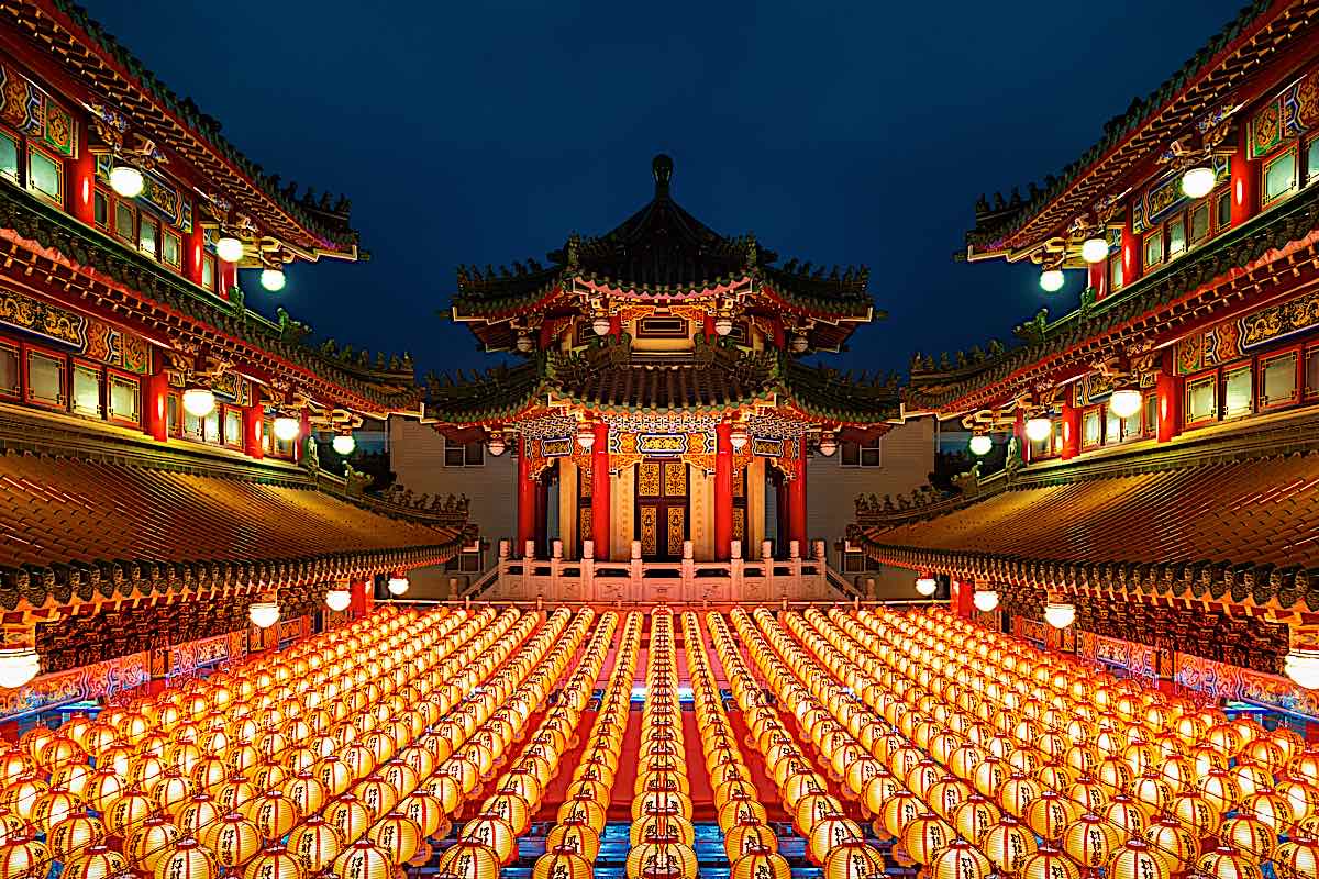 Buddha Weekly Traditional lantern display at Chinese Temple dreamstime l 166868706 Buddhism 1