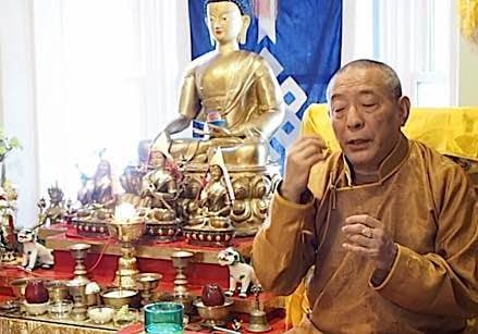 Zasep Rinpoche answers a student's question on mantra.